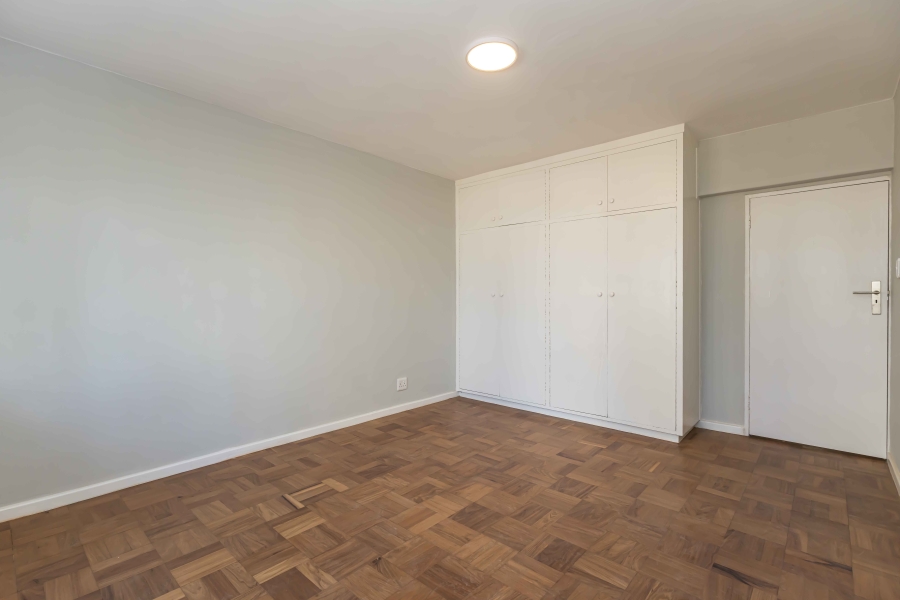 To Let 2 Bedroom Property for Rent in Sea Point Western Cape